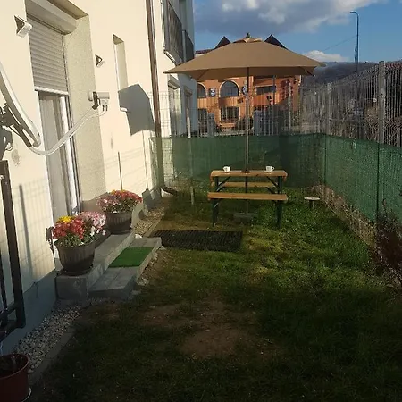 Garsoniera Relax Apartment *